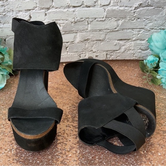 VINCE CAMUTO Black Kresta Platform Wedge Sandals 10M Women’s - Picture 3 of 8